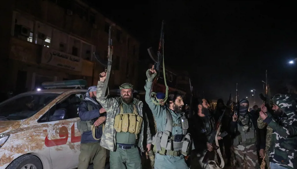 المعارضة السورية: أسقطنا نظام الأسد وأطلقنا سراح السجناء