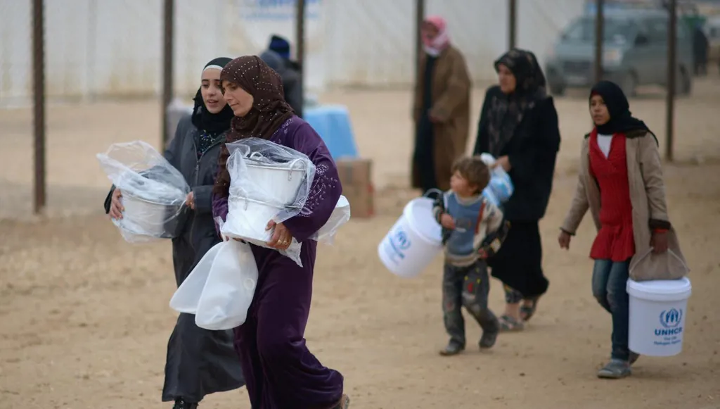 منذ سقوط الأسد... 7250 سورياً عادوا إلى بلدهم عبر الحدود الأردنية