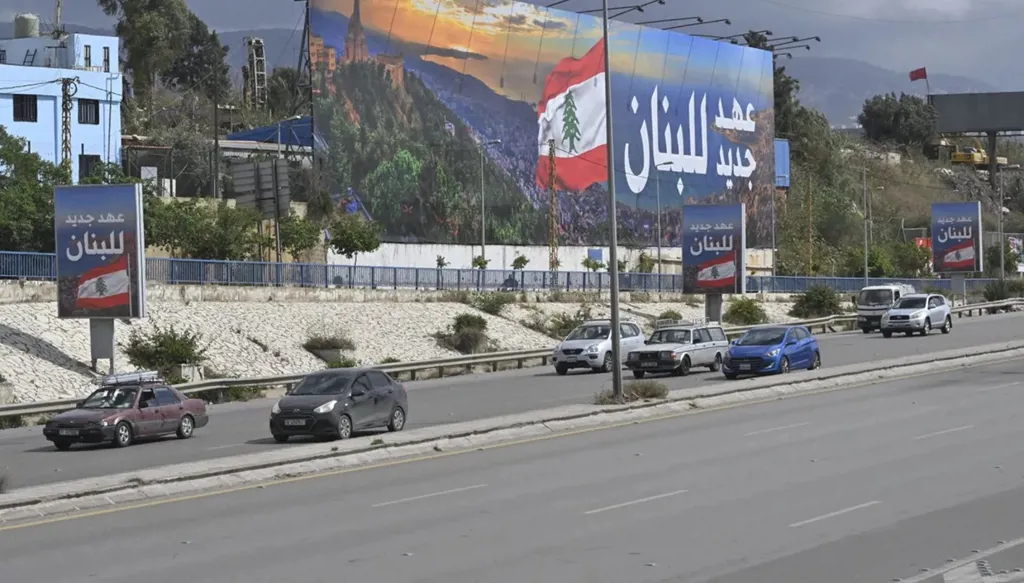العهد الرئاسيّ الجديد: انفتاح عربيّ وتعيينات وتوطئة لحصر السلاح