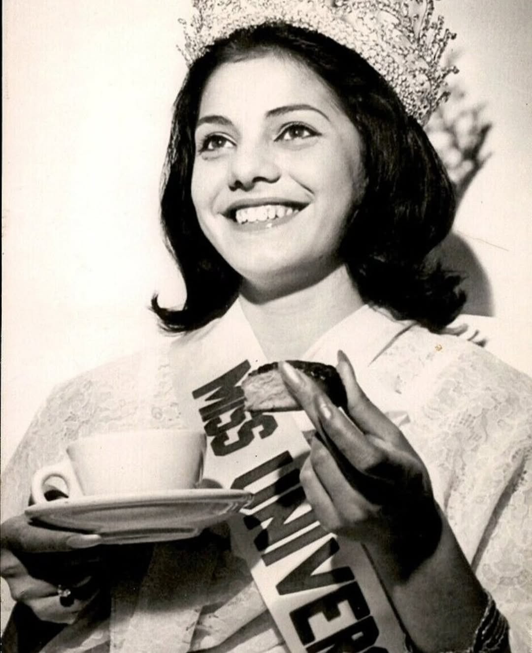 ملكة جمال الكون 1963 إييدا ماريا فراغاس (إنستغرام).