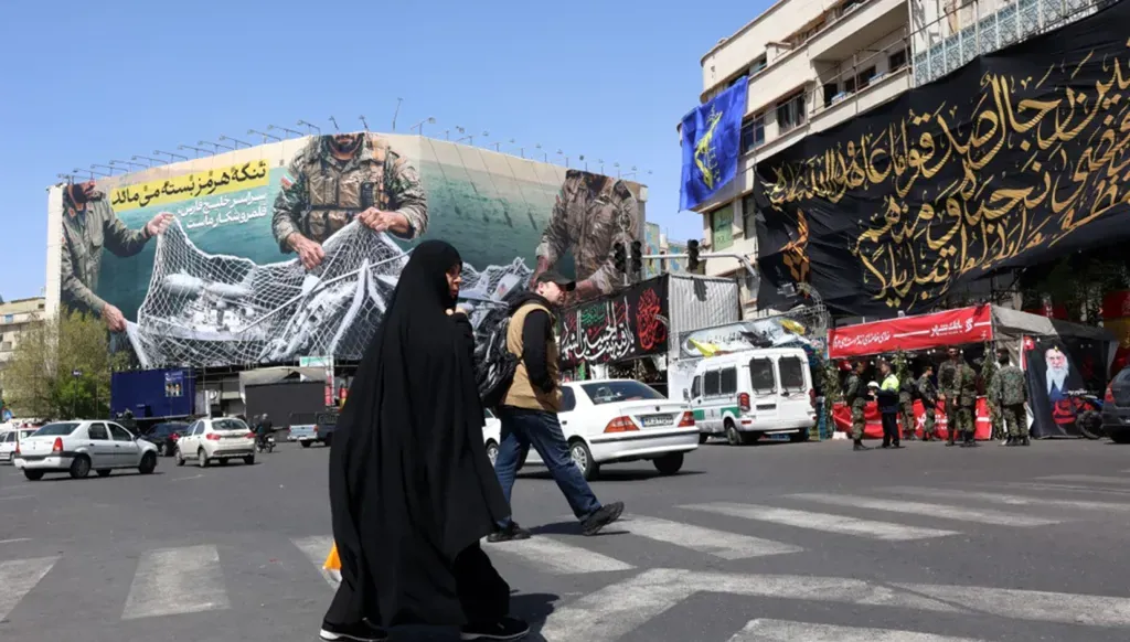 Trump deadline looms as U.S. and Iran discuss ceasefire to reopen Strait of Hormuz