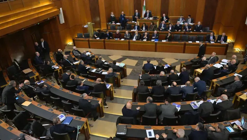 Compte à rebours pour les élections au Liban : Que nous disent les dernières sessions parlementaires