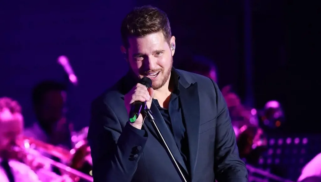 مايكل بوبليه في القاهرة للمرة الأولى: الموسيقى توحّد البشر (فيديو)