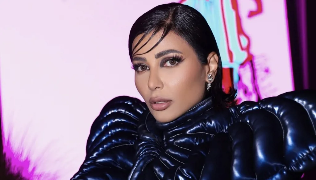 مهيرة عبد العزيز نموذج المرأة العصريّة التي تجيد التعبير عن ذاتها