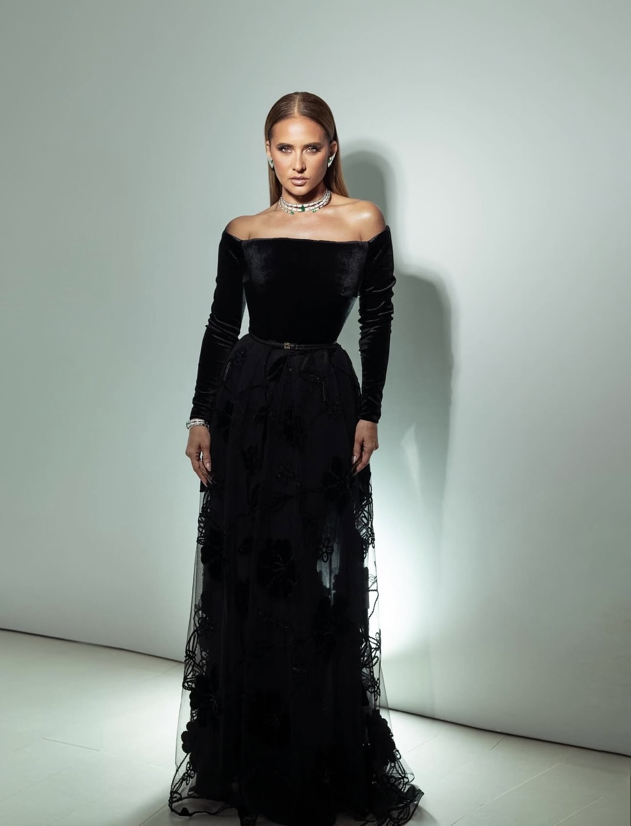 نيللي كريم بتصميم إيلي صعب (إنستغرام)