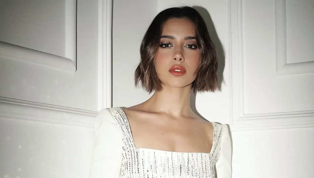 بلقيس فتحي تتألّق في أبوظبي بتوقيع المصمّم اللبناني-العالمي جورج حبيقة (صور وفيديو)