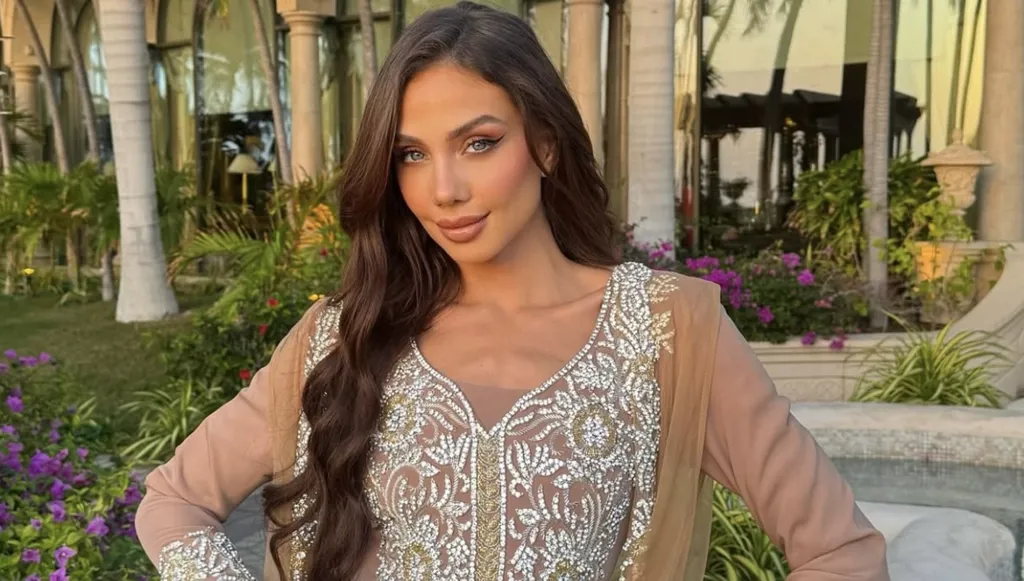 لجين عضاضة تتألق بقفطان يبرز حرفية التطريز من المبدعة ريم الجسمي (صور وفيديو)