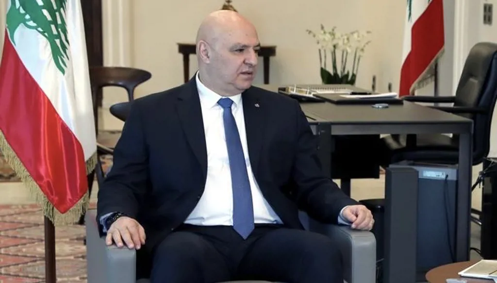 في دستورية انتخاب قائد الجيش رئيساً للجمهورية