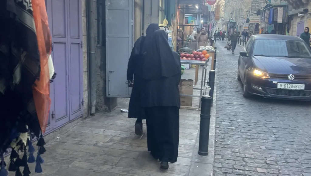 بيت لحم تستقبل الميلاد بلا شجرة ولا أضواء...  حرب غزة آخر الضربات للمدينة ومسيحييها
