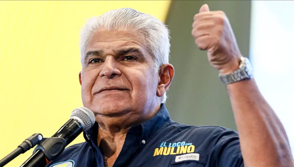 رئيس بنما: ترامب يكذب من جديد بشأن القناة
