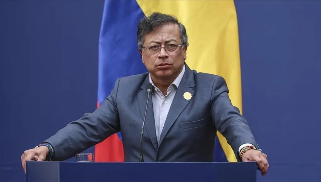 كولومبيا تتراجع عن قرارها تعليق التعاون الاستخباراتي مع واشنطن