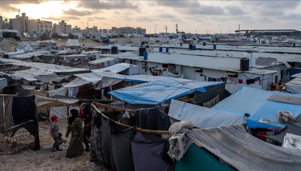 منظمات إغاثة: مواد الإيواء ما زالت ممنوعة من دخول غزة