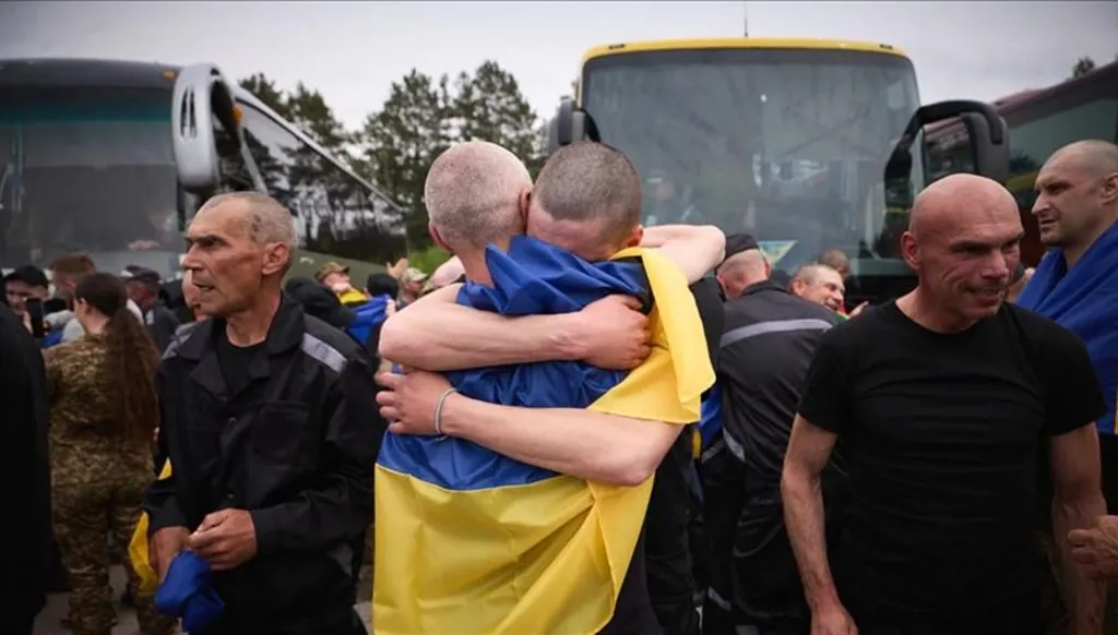 موسكو وكييف تتبادلان 84 أسير حرب من كل طرف بوساطة إماراتية