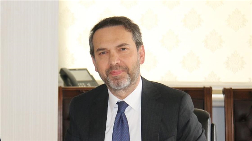 ألب أرسلان بيرقدار (مواقع).