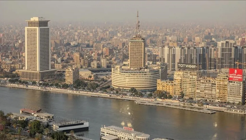 "ستاندرد آند بورز" ترفع تصنيف مصر إلى "B"
