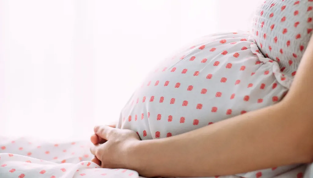 توتر الحامل قد يؤثر في صحة القلب لسنوات بعد الولادة