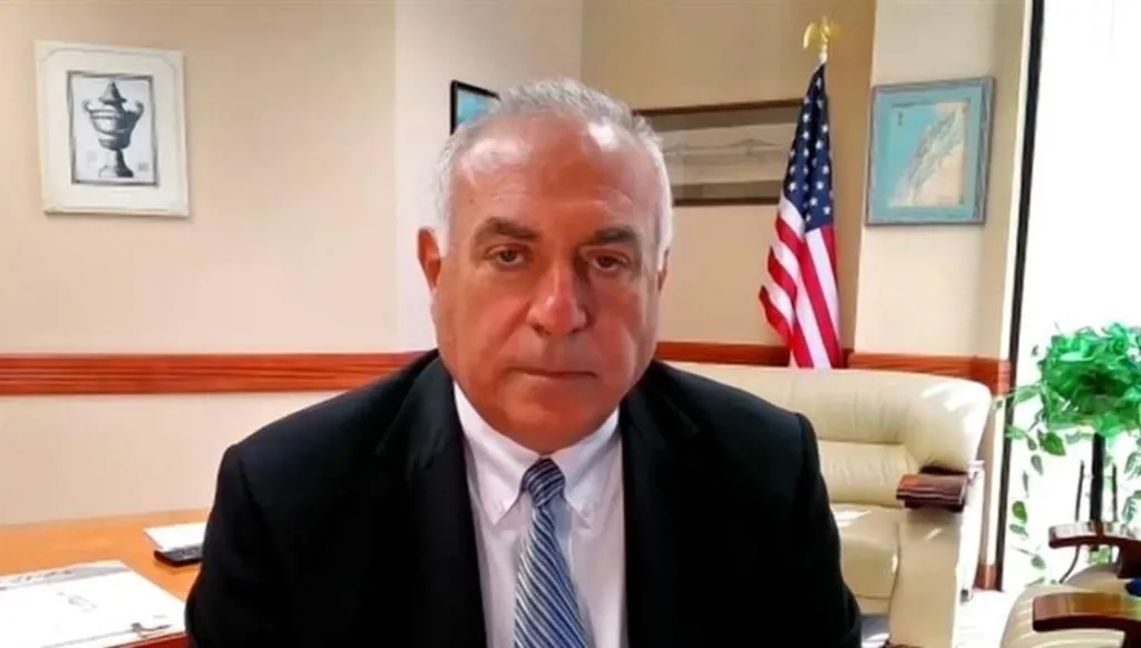 قبيل تظاهرة مناصري "حزب الله"... توم حرب: اقتحام السراي قد يقابل بدخول الشرع إلى بعلبك!