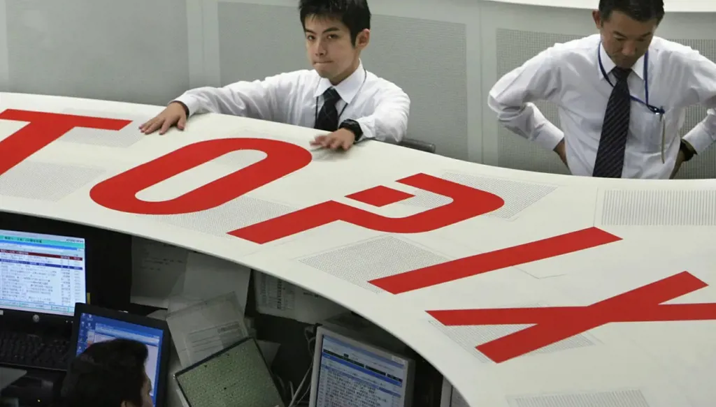 توبكس الياباني يصعد لمستوى قياسي