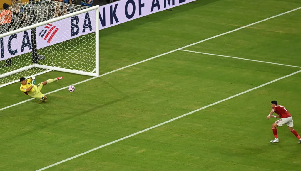 الأهلي يضيع الفوز على إنتر ميامي والشناوي يوقف تألق ميسي