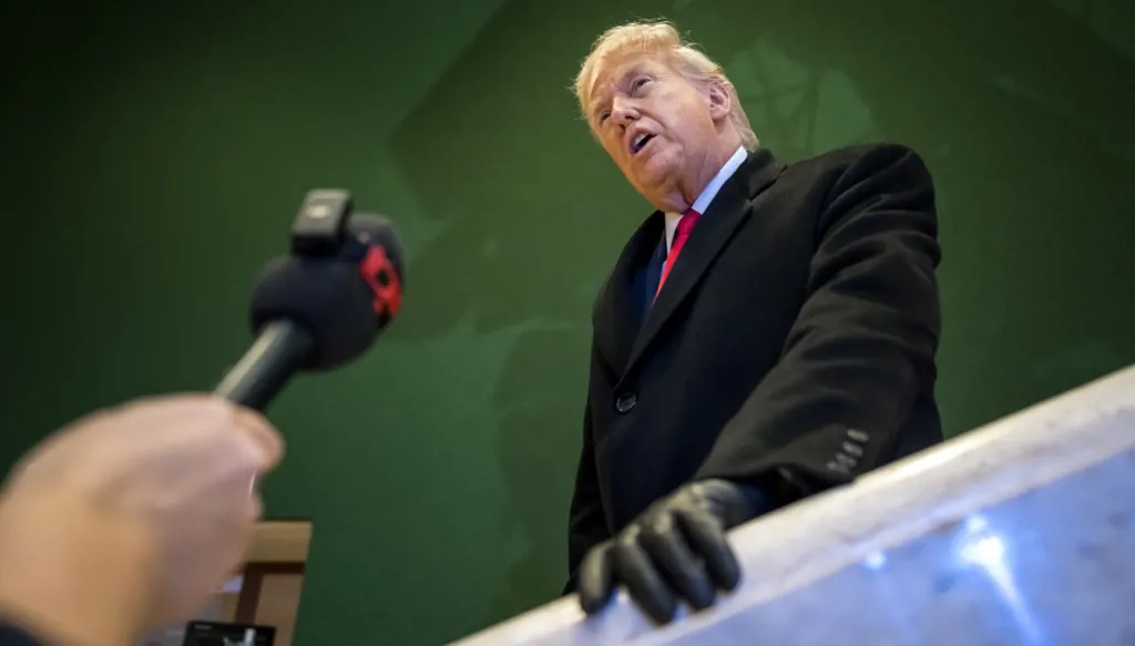 الجمهوريون يفشِلون قراراً لتقييد سلطات ترامب بشأن فنزويلا