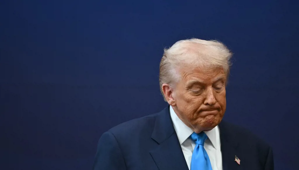 "خطّة لبقائه في السلطة"... ولكن موانع دستورية تقيّد ولاية ثالثة لترامب!