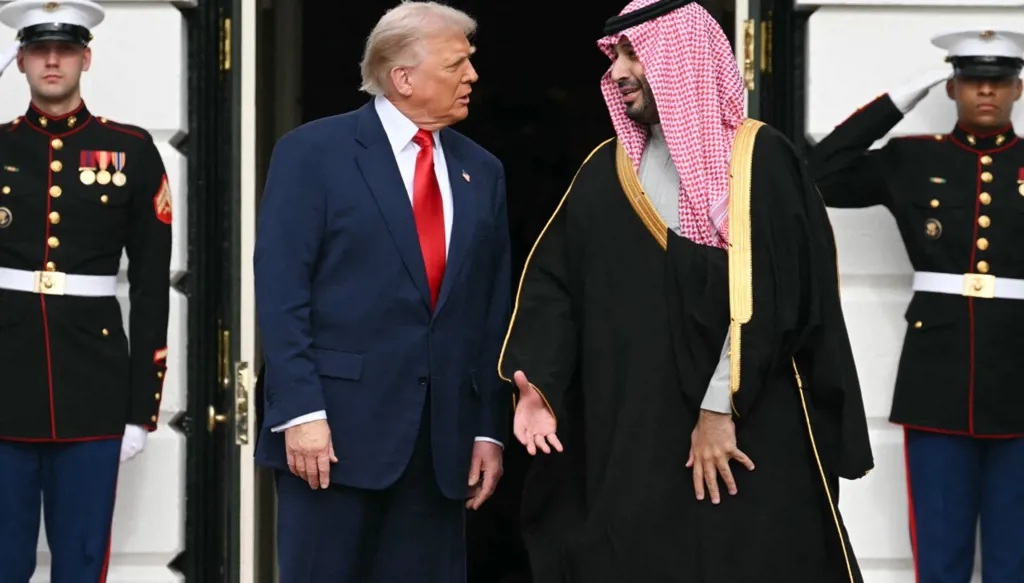 صباح "النهار"- ترامب يصنّف السعودية حليفاً رئيسياً من خارج الناتو... مجزرة في مخيم عين الحلوة وأخطر إنذار أميركي