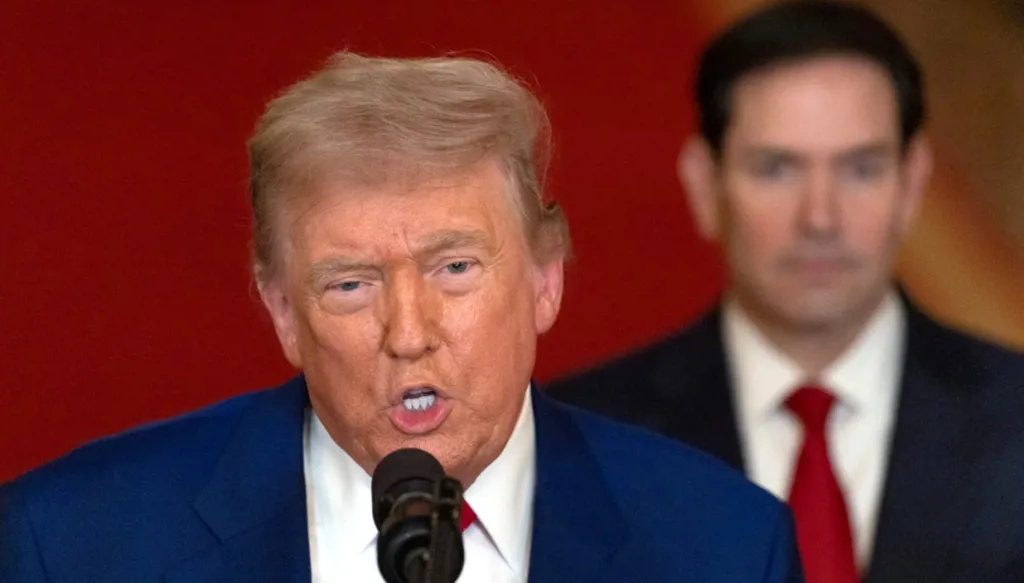 قصف إيران... المقامرة الأكبر والأكثر خطورة في سياسة ترامب ‏الخارجية