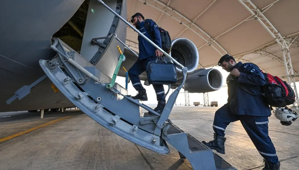 فريق إغاثي إماراتي إلى أفغانستان (صور وفيديو)