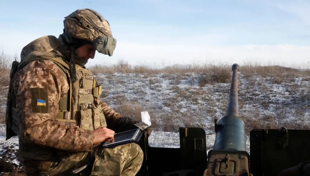 جندي أوكراني. (رويترز)