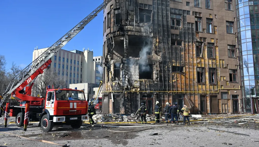 ضربات روسية على أوكرانيا... قتيلان وعشرات الجرحى