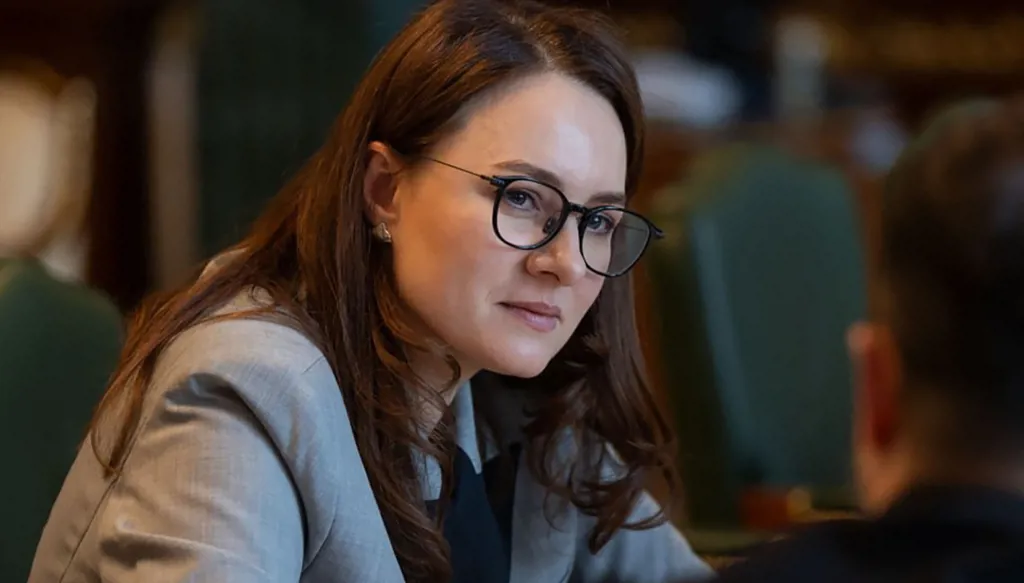 أوكرانيا... البرلمان يوافق على تعيين رئيسة الوزراء الجديدة