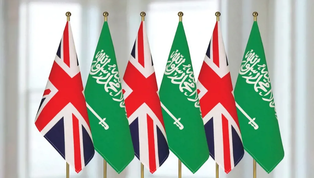 السعودية والمملكة المتحدة توقعان صفقات تجارية بقيمة 5 مليارات دولار