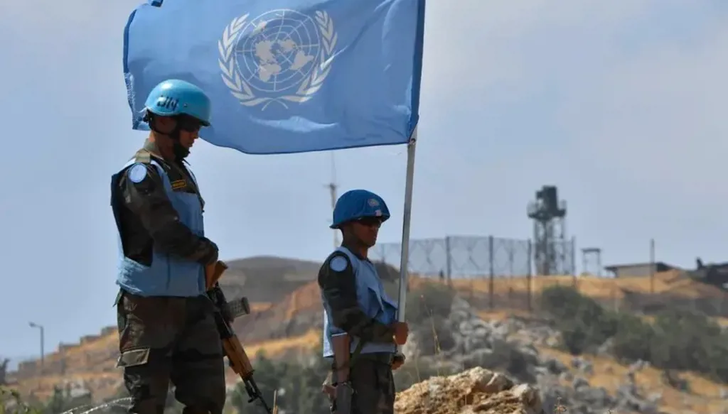 الكتيبة الهندية تعزف وتغنّي النشيد الوطني اللبناني (فيديو)