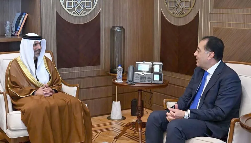 مدبولي يؤكد عمق العلاقات المصرية الإماراتية