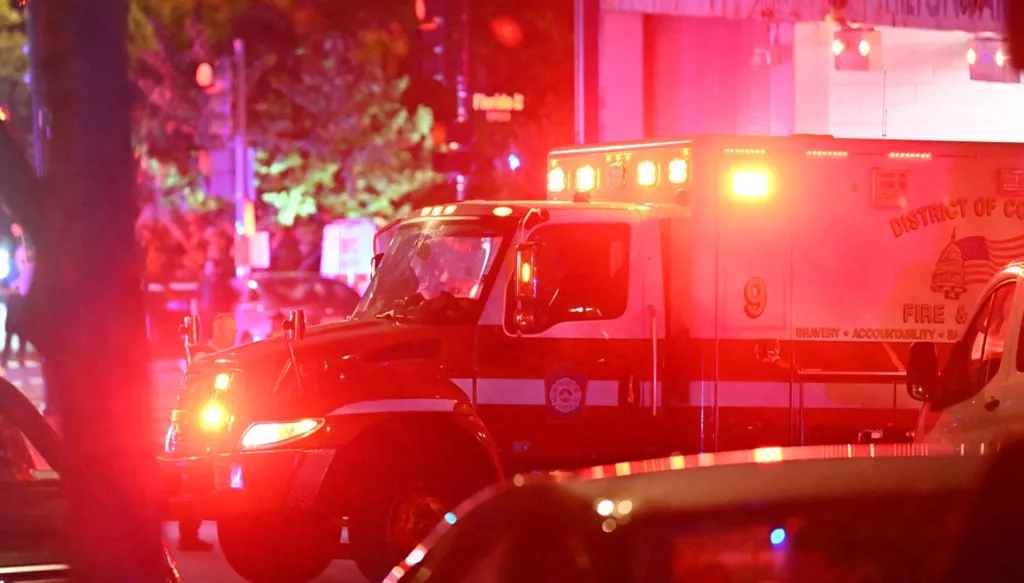 سيارة إسعاف. (أ ف ب)