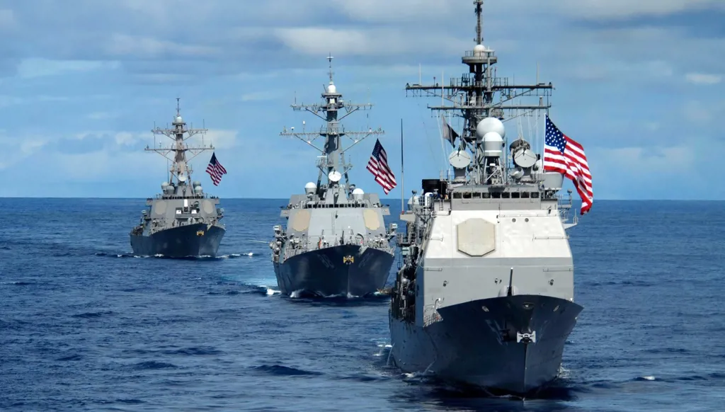 البحرية الأميركية تُسيطر على السفينة "توسكا" الإيرانية... فيديو يوثّق الإنزال!