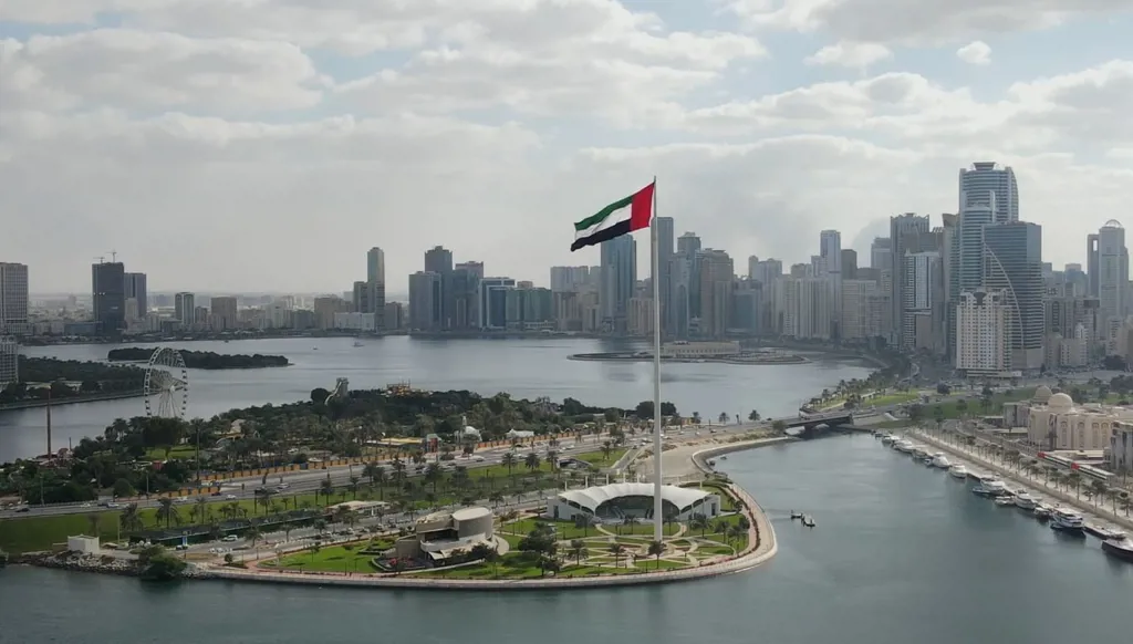 وزارة المالية الإماراتية تعلن تعديلات على أحكام قرارات وزارية بشأن المجموعات الضريبية