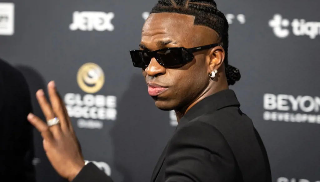 أول تحديات فينيسيوس جونيور في 2025