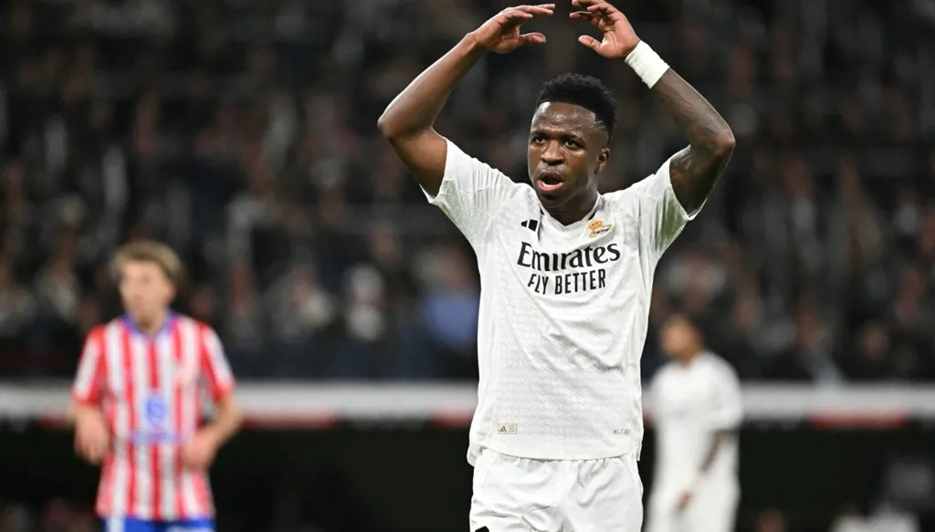 قرار حاسم من ريال مدريد حول مستقبل فينيسيوس