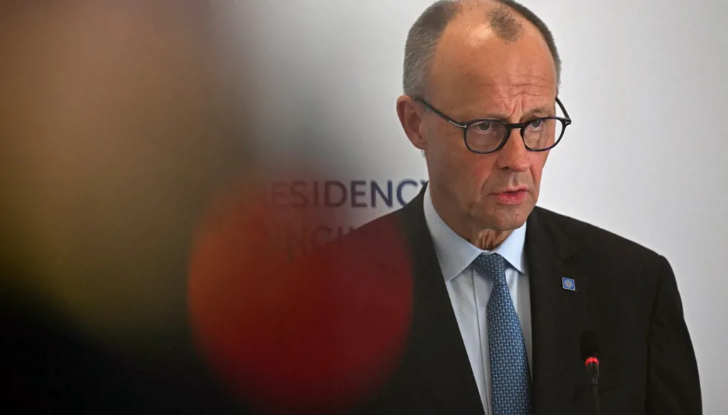 ميرتس يستبعد عضوية فورية لأوكرانيا في الاتحاد الأوروبي