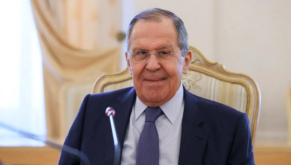 لافروف يهاجم "خطة الغرب" لنشر قوة سلام في أوكرانيا