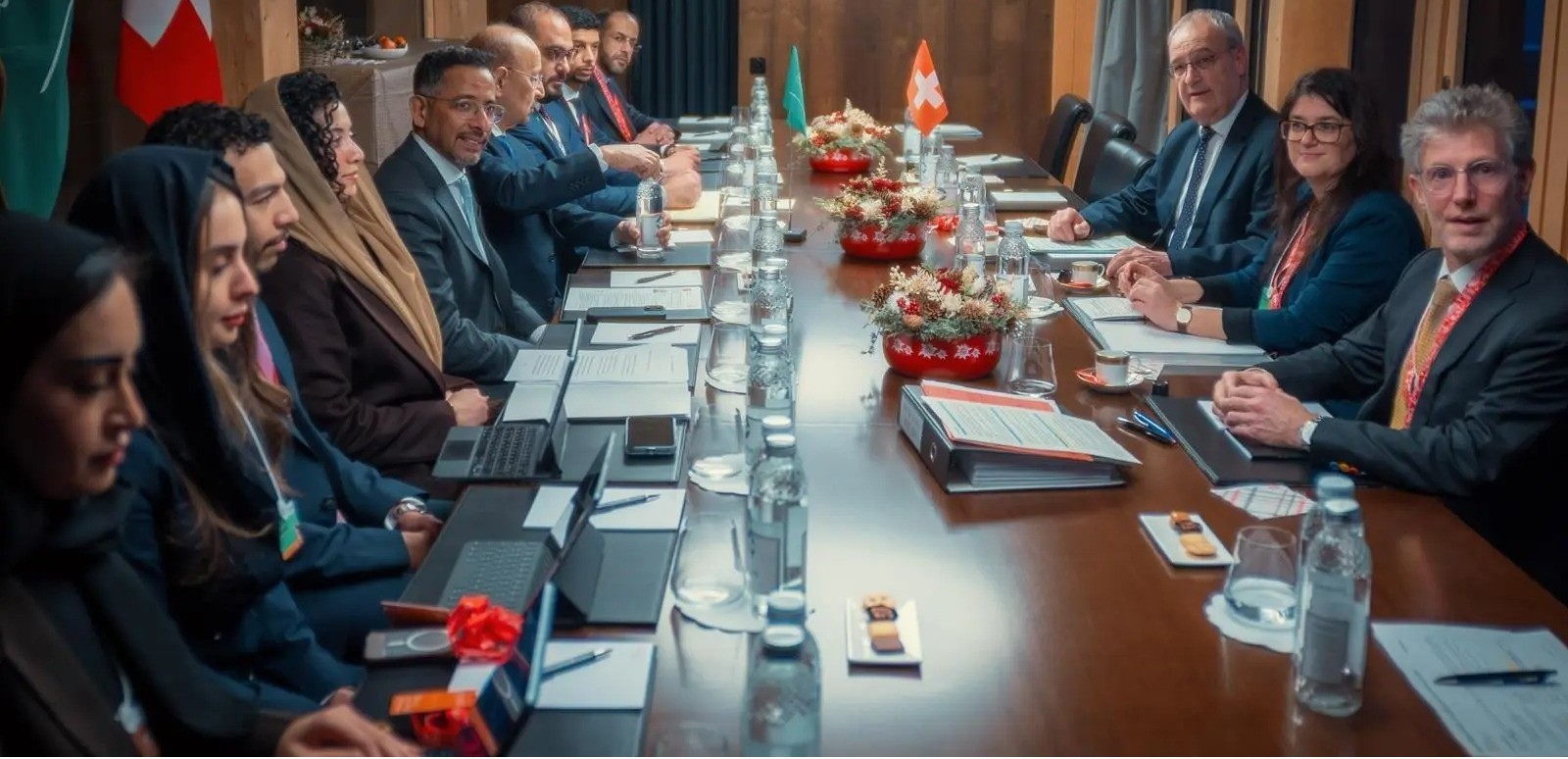 أحد لقاءات وزير الصناعة والثروة المعدنية السعودي بندر بن إبراهيم الخريّف في دافوس. (واس)