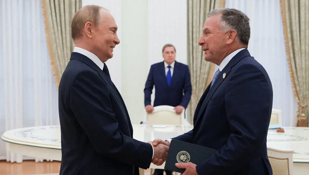 عرض أميركي لبوتين... تفاصيل جديدة بشأن مفاوضات أوكرانيا