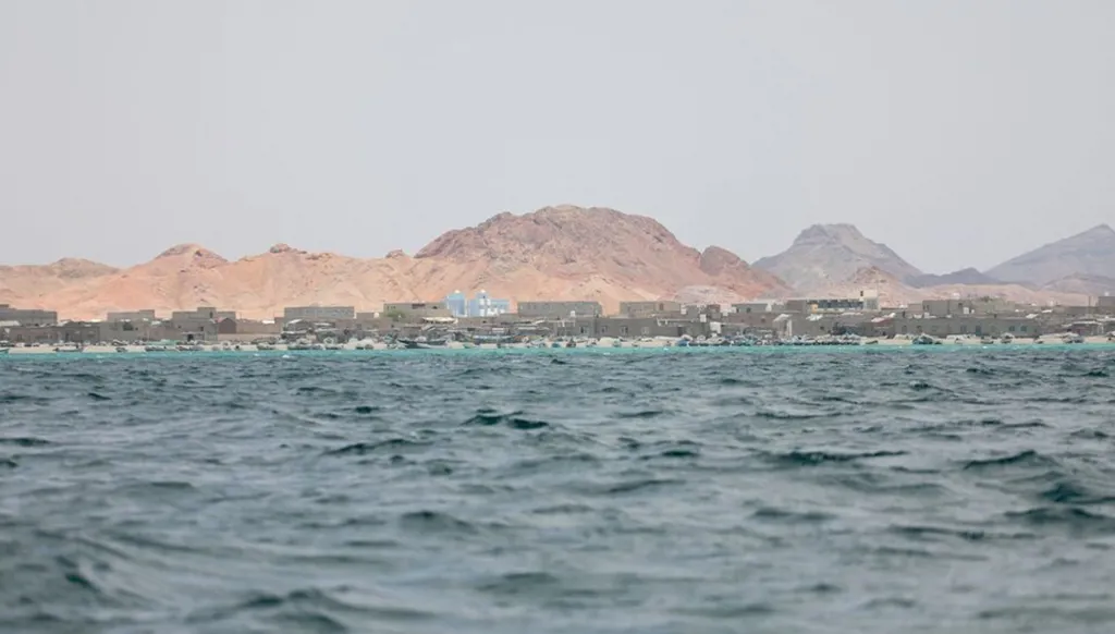 Houthis seize Mokha as Yemen War escalates near strategic Bab al-Mandab Strait