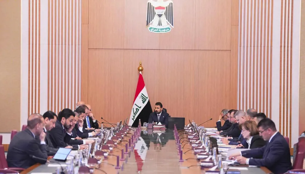 اجتماع للحكومة العراقية في بغداد برئاسة رئيس الوزراء علي الزيدي. (المكتب الإعلامي لرئيس الوزراء العراقي)
