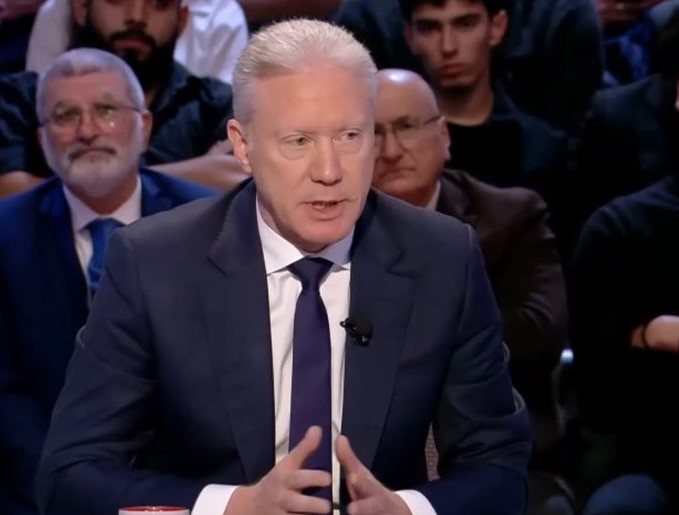 يوسف رجي (وكالات)