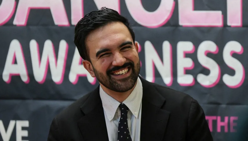 انتخابات رئاسة بلدية نيويورك... ممداني يتقدّم السباق قبل أيام من الاقتراع