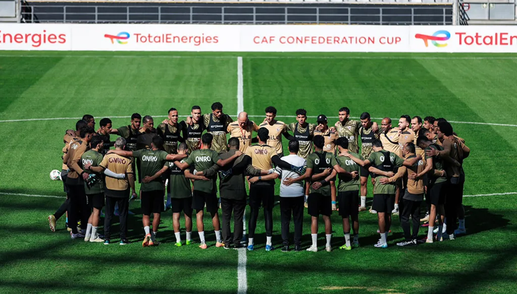 هل يصبح الزمالك إسماعيلي الكرة المصرية الجديد؟