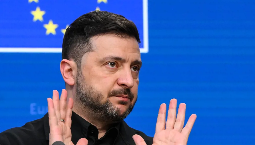 5 عند الخامسة: كشف على منازل في جنوب لبنان وزيارة مصيرية... وخبر حزين لعشّاق "فريندز"!