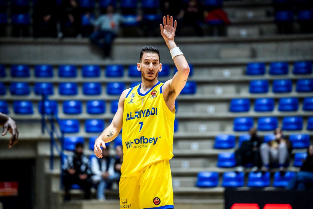 لاعب الرياضي كريم زينون. (فيبا)